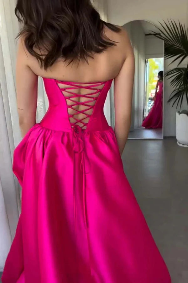 Robe de bal Weitese en satin rose vif, coupe trapèze, sans bretelles, col ras du cou et corset 