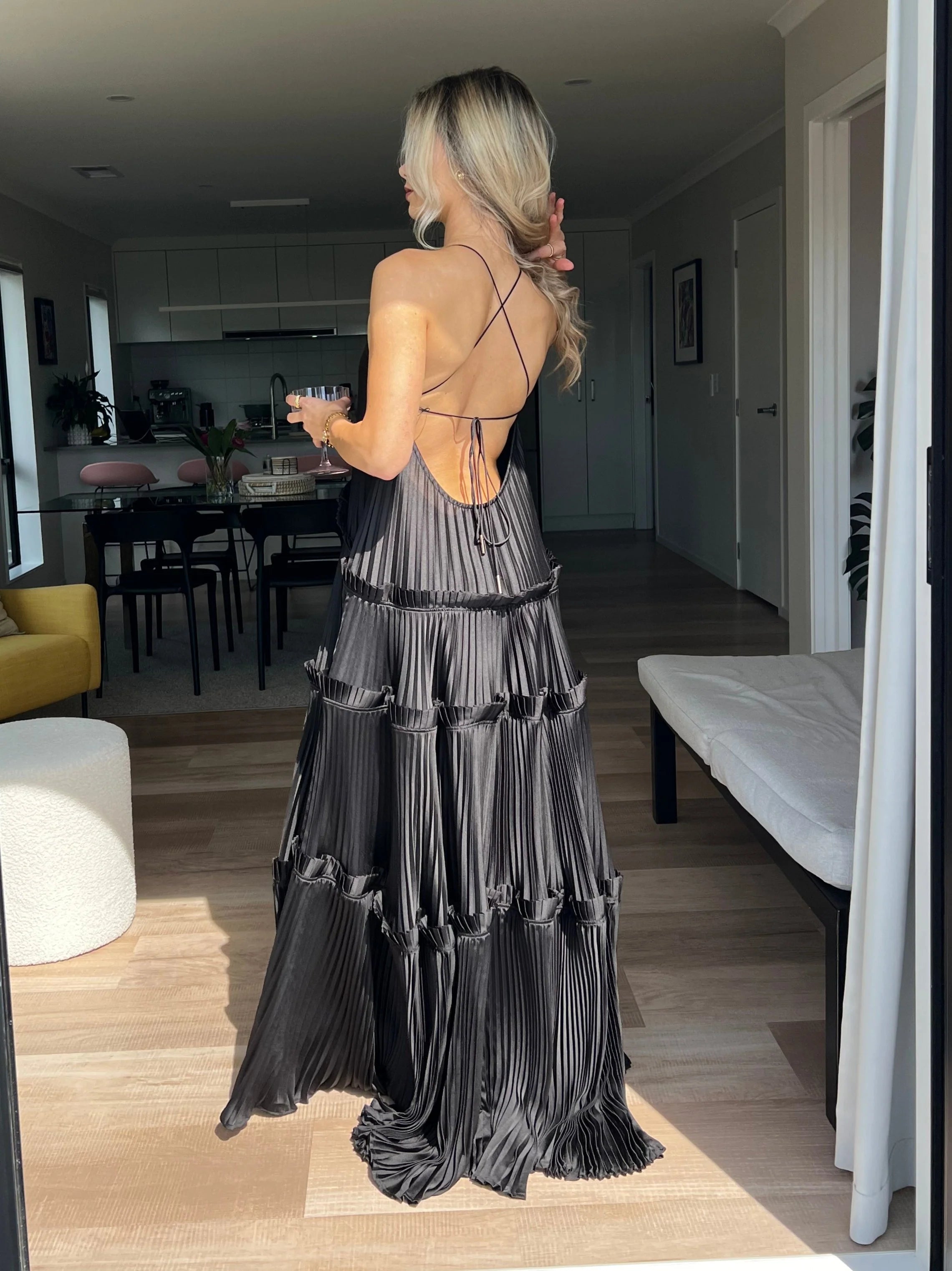 Robe Weitese trapèze à volants, dos nu, robe longue plissée sans manches, robe de bal noire 