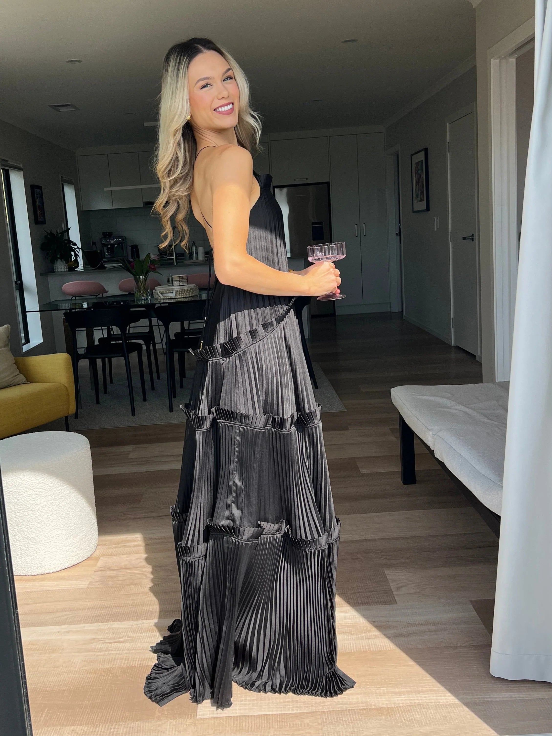 Robe Weitese trapèze à volants, dos nu, robe longue plissée sans manches, robe de bal noire 