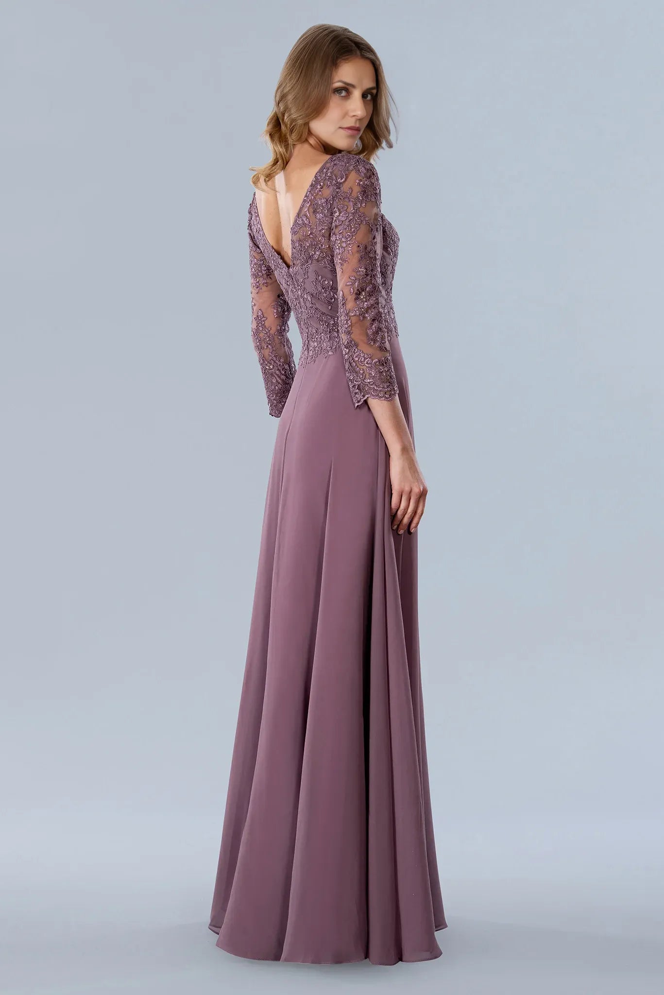 Weitese Dress A-line V Neck Applique Formal Prom Dress Elegant Long Sleeves Floor Length Mother of the Bride Dress