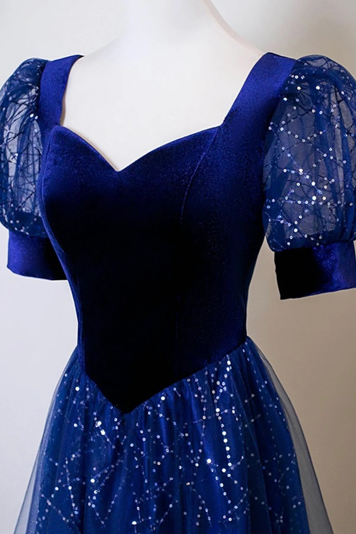 Weitese Dress Blue Velvet and Tulle Sequins Long Prom Dress Blue Evening Lace-up Party Dress