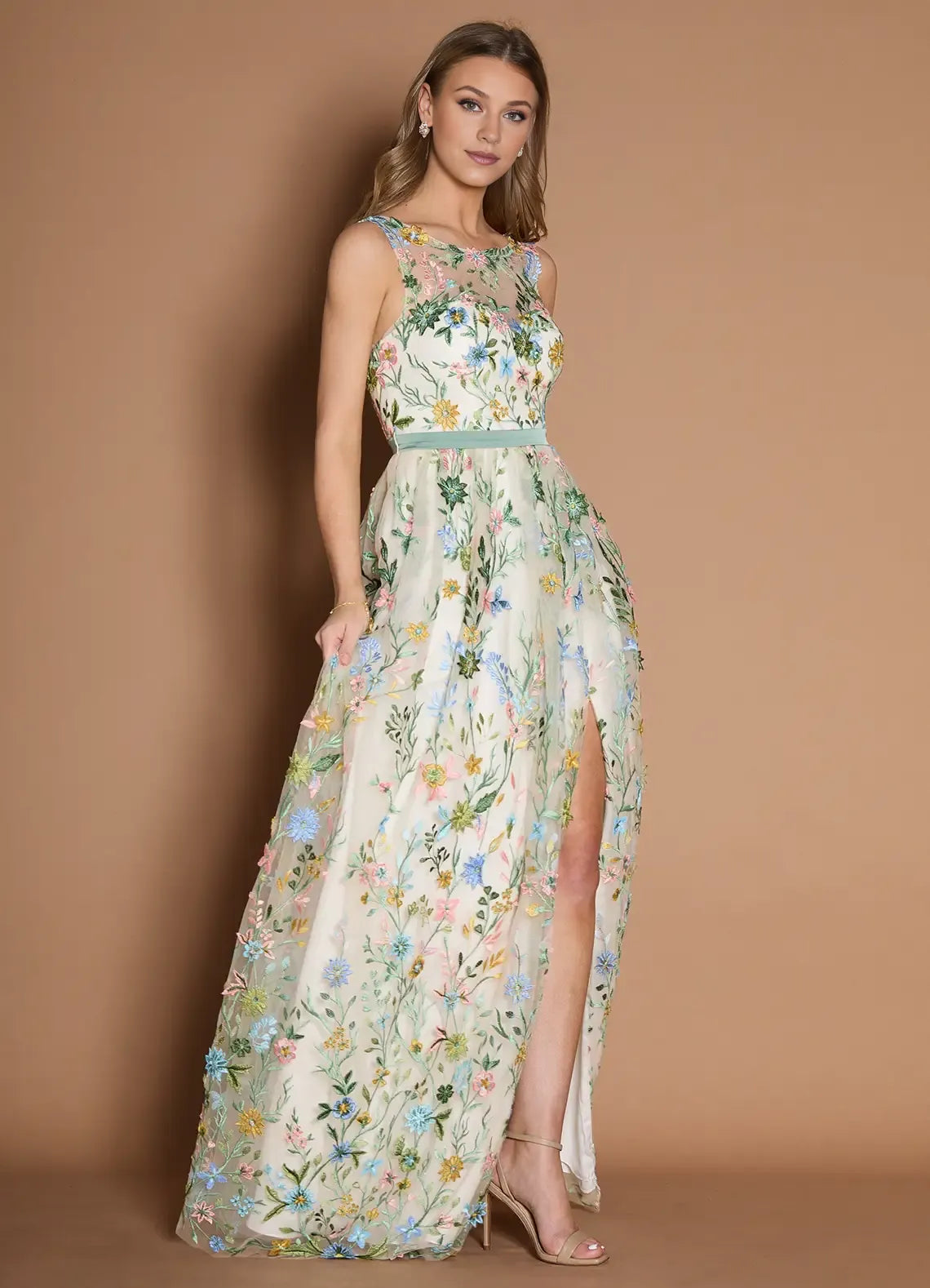 Weitese Dress Boat Neck Romantic Flower Embroidery Maxi Dress Sleeveless Princess Slit V Back Mermaid Prom Dress