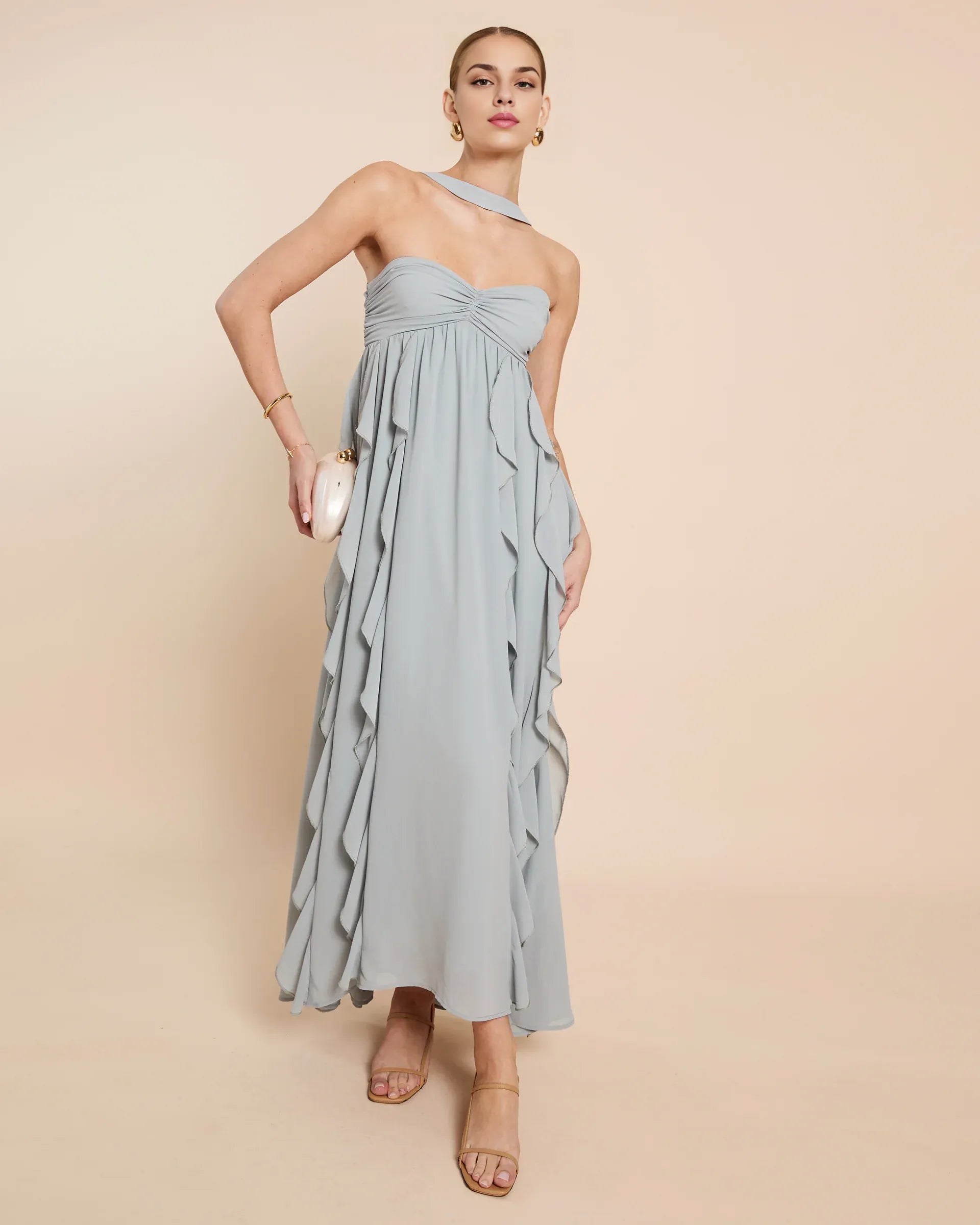 Weitese Dress Chic A-Line Floor-Length Sleeveless Party Dresses Halter Neck Solid Color Open Back Ruffles Evening Dress