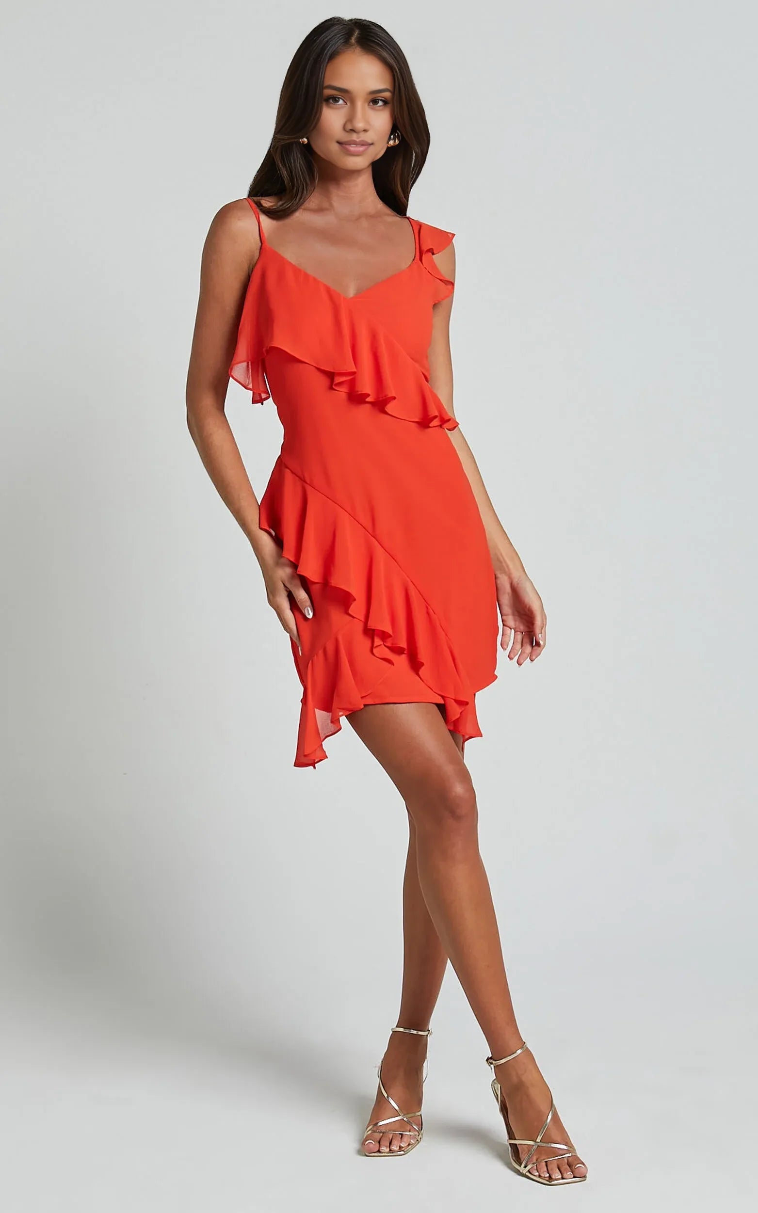 Weitese Dress Classic symmetric Frill Detail Mini Cocktail Dresses Hot Pink Sheath Solid Color Spaghetti Straps Homecoming Dress