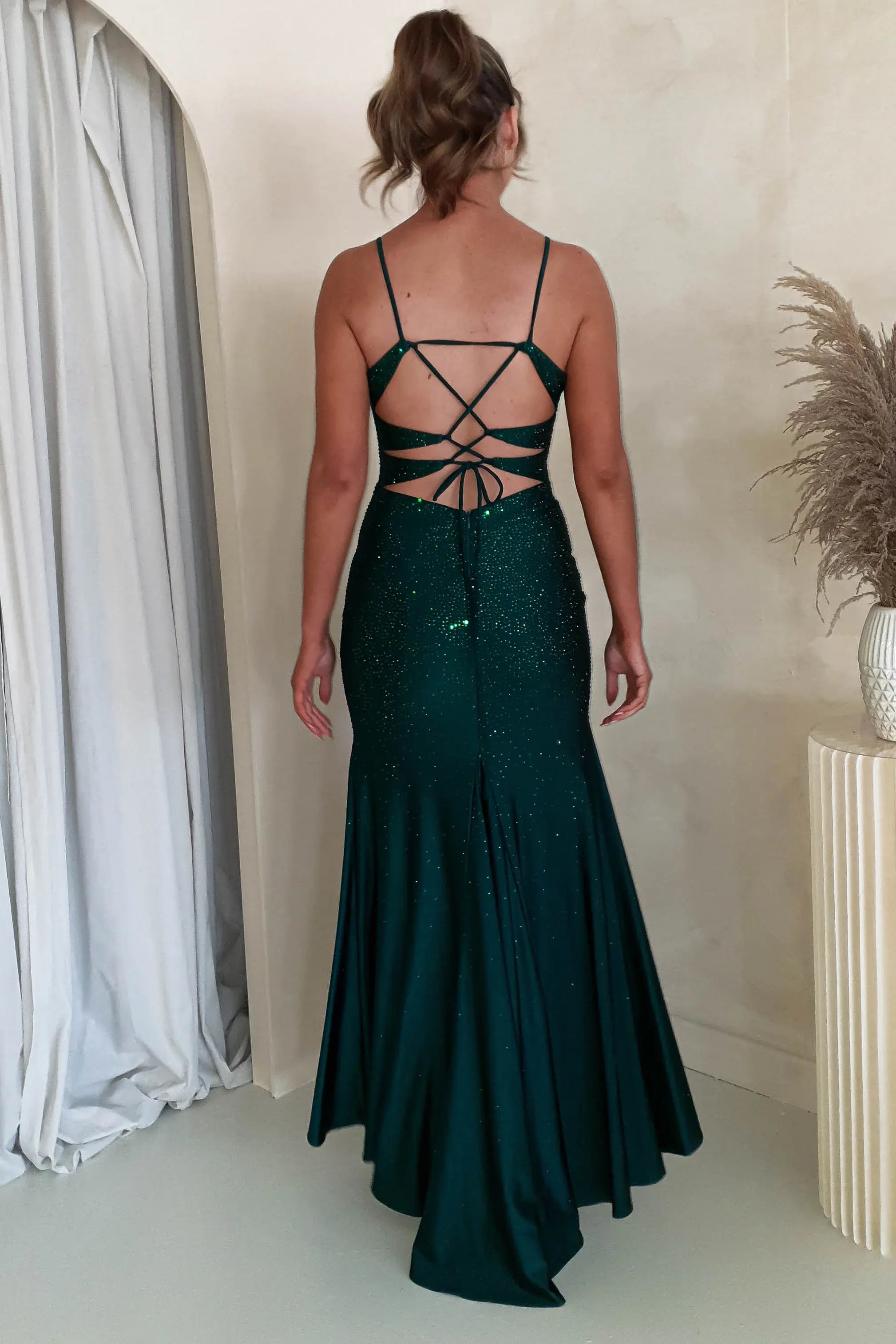 Weitese Dress Dark Green Bodycon Gown Plunging V Neck Spaghetti Straps Mermaid Crisscross Back Prom Dress