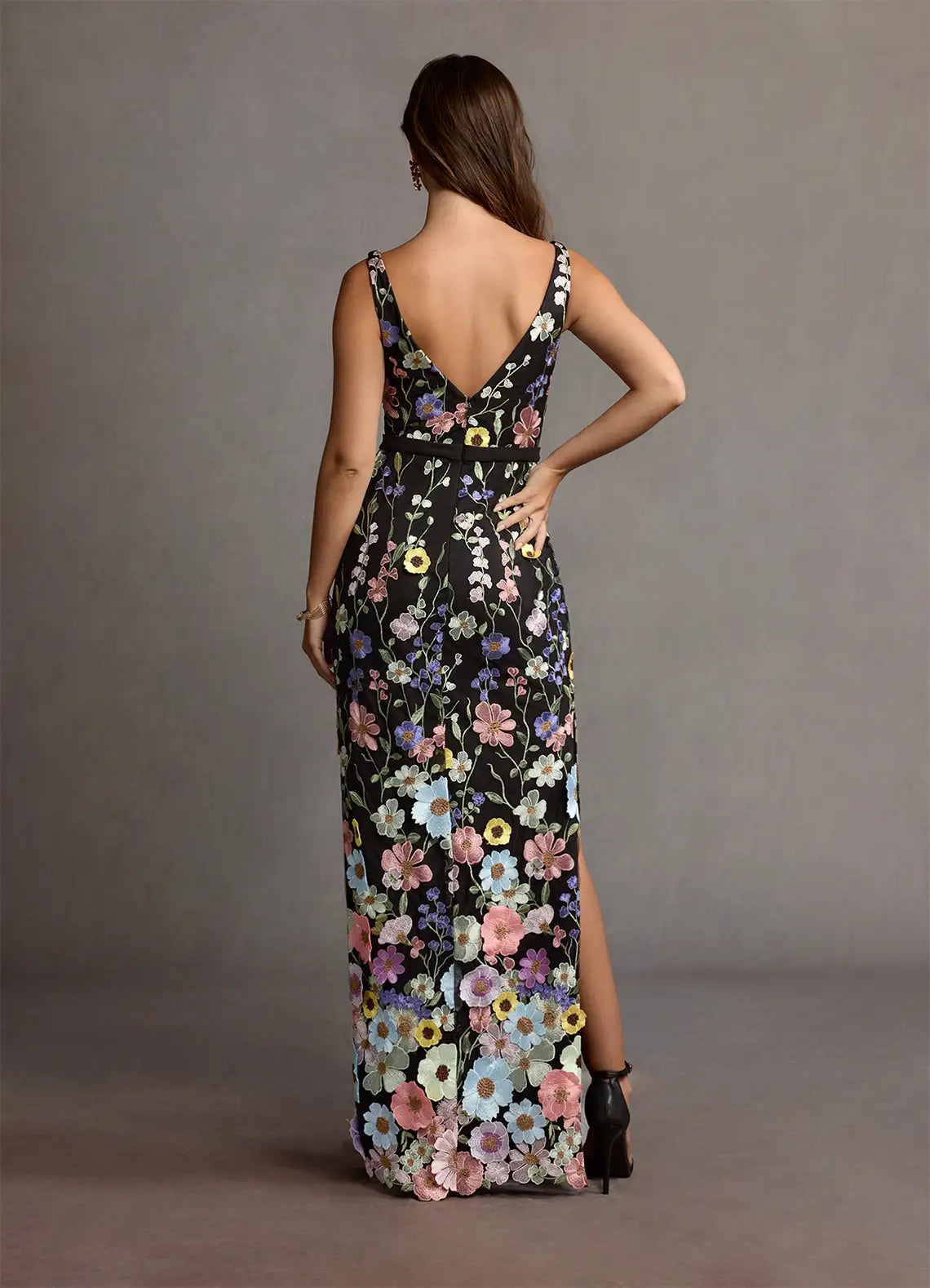 Weitese Dress Deep V Neck Black Romantic 3D Flower Maxi Dress Sleeveless Mermaid Slit Prom Dress