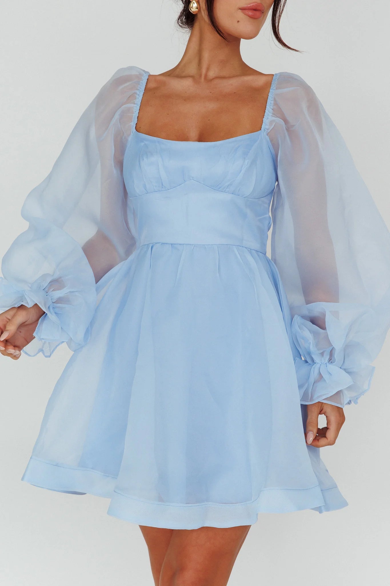 Weitese Dress Elegant Pink Organza Dress Square Neck Puff Sleeve Detail Flared Skirt and Mini Length Homecoming Dress