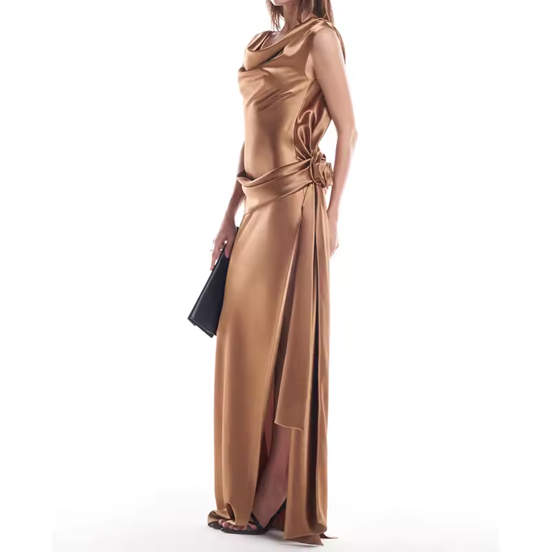 Robe Weitese élégante col en V sans manches en satin pour femme, tenue de soirée sexy fendue, ajourée, couleur unie, taille haute, drapée, longue 