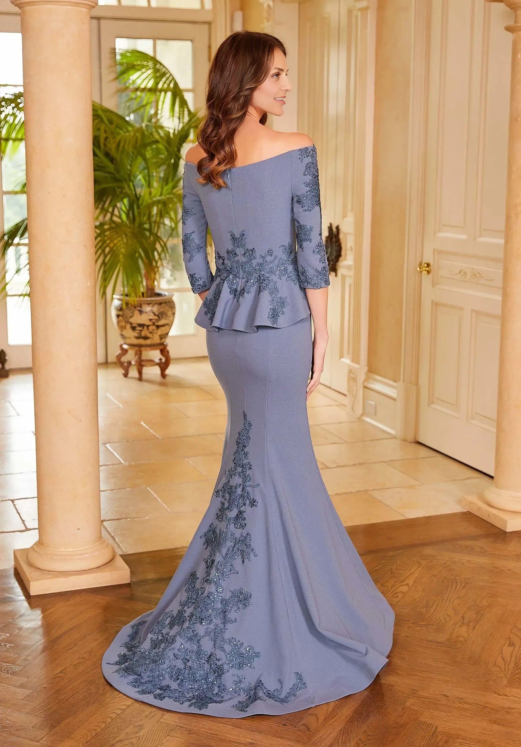 Weitese Dress Elegant V Neck Long Sleeves Prom Dress Mermaid Ruched Mother Of The Bride With Appliques