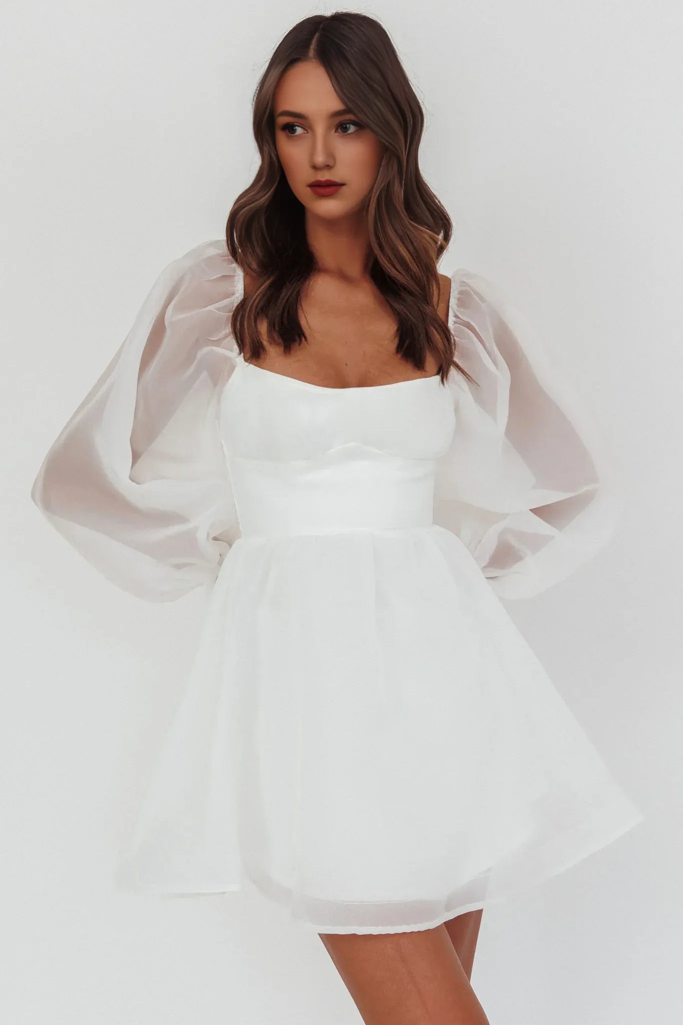 Weitese Dress Elegant Pink Organza Dress Square Neck Puff Sleeve Detail Flared Skirt and Mini Length Homecoming Dress