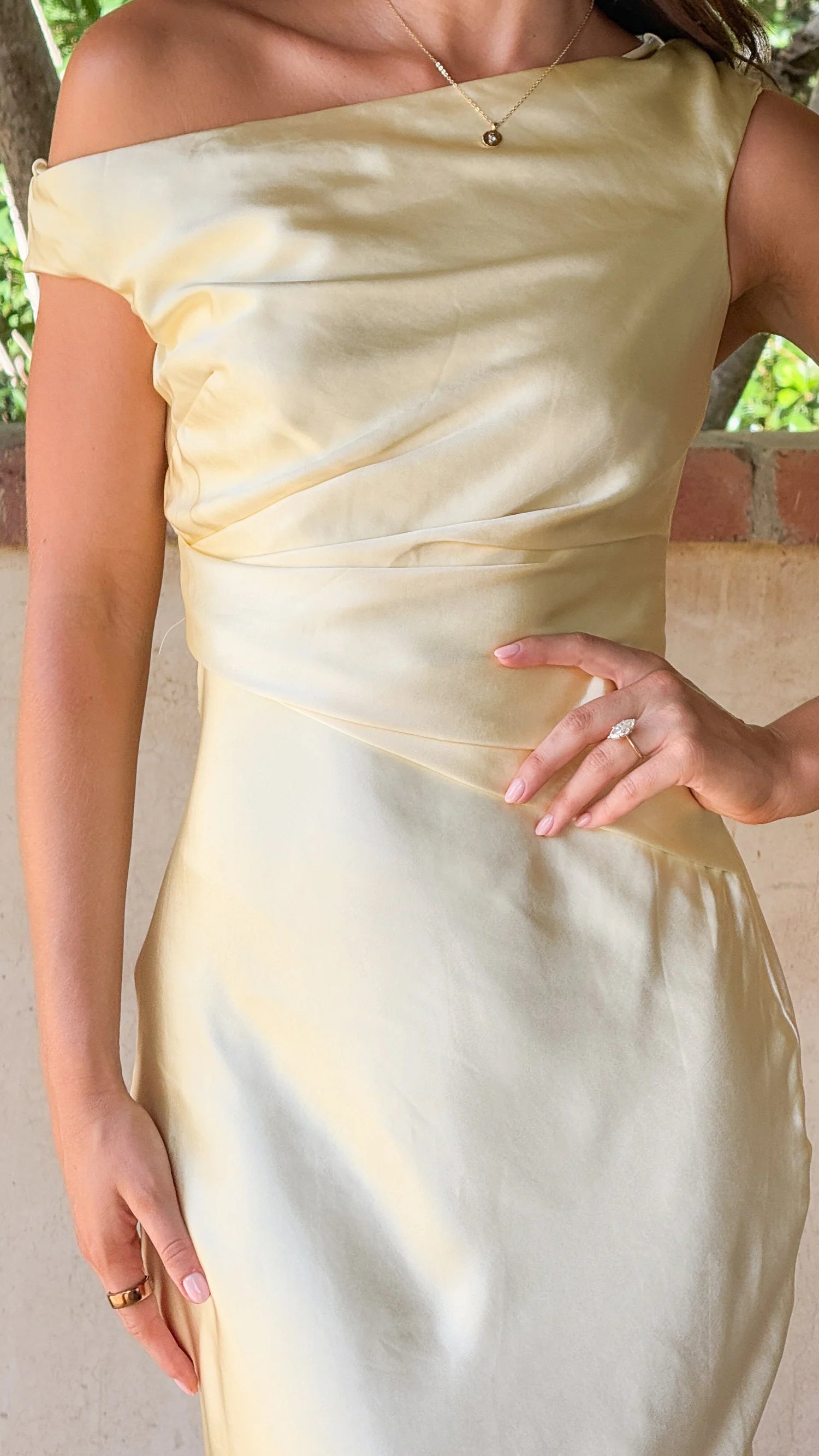 Weitese Dress Fashion Off Shoulder Maxi Dress Yellow Mermaid Sleeveless Solid Color Sheath Full Coverage Prom Dress