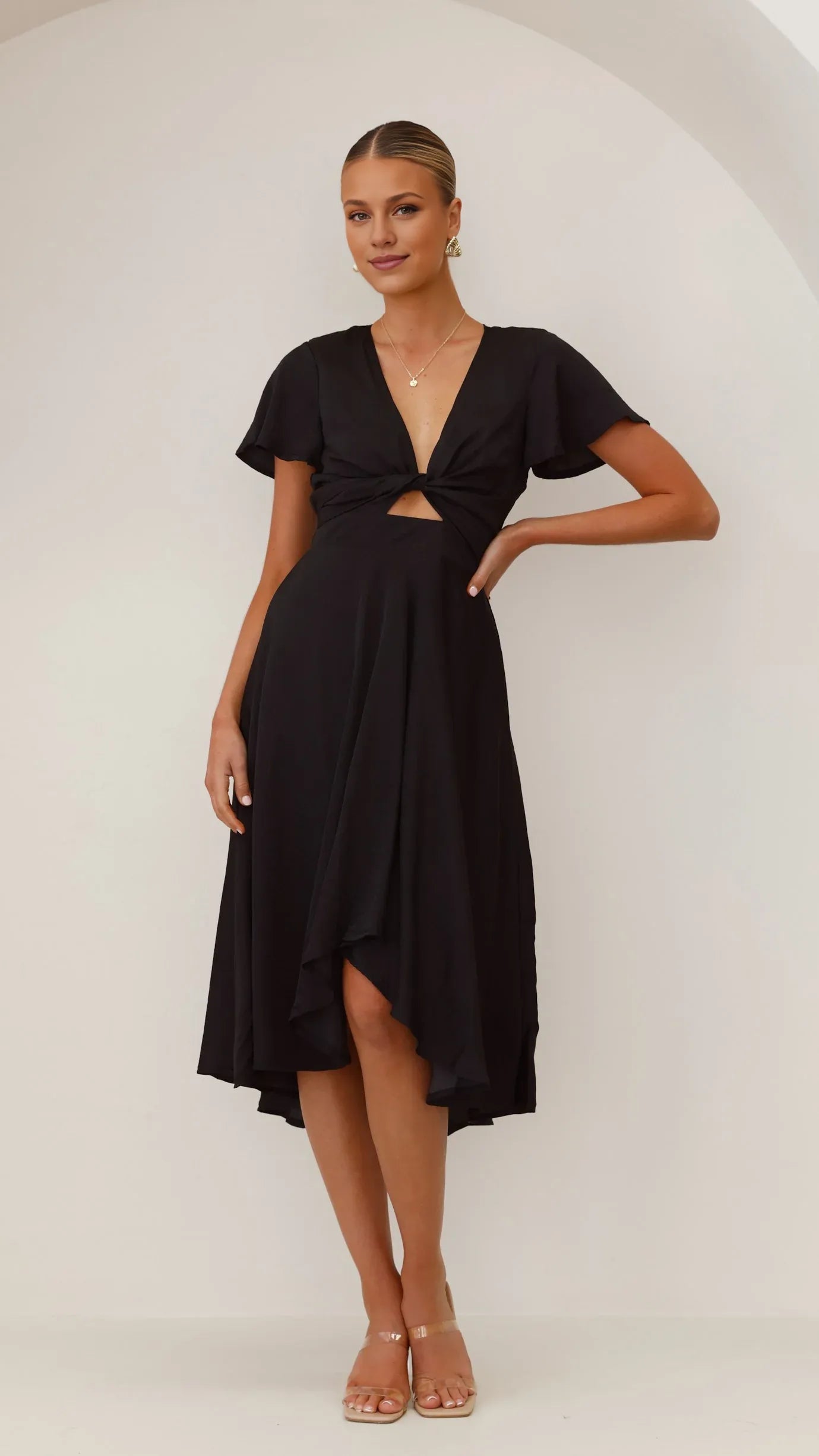 Vestido Weitese de moda con escote en V, vestido midi negro de satén en forma de A, sin mangas, color liso, vestido de fiesta de corte alto bajo 