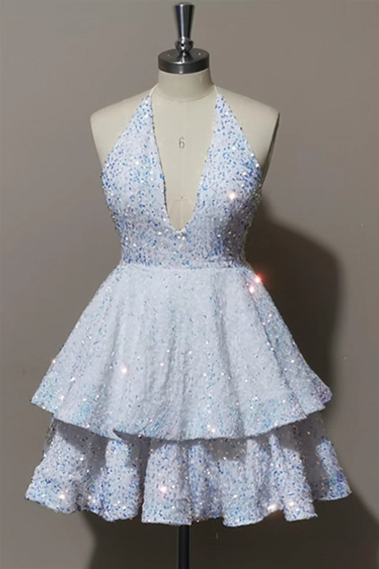 Robe Weitese dos nu col en V rose à paillettes et volants 