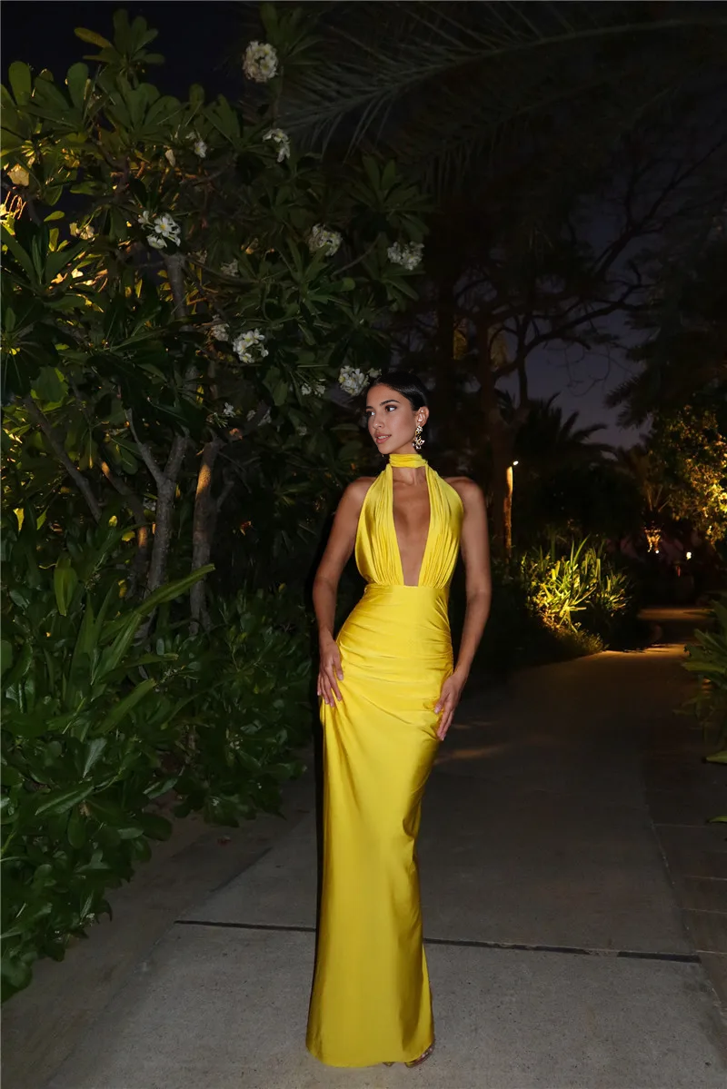 Weitese Dress Halter Neck Off Shoulder Yellow Open Back Party Dress Black Deep V Neck Floor Length Prom Dress
