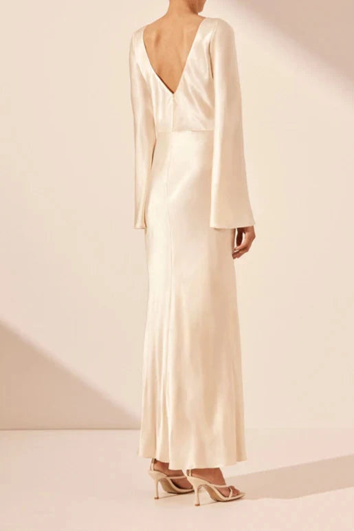 Weitese Dress Long Sleeves Flared Sleeve Side Split Midi Dress Cream Round Neck Party Dress