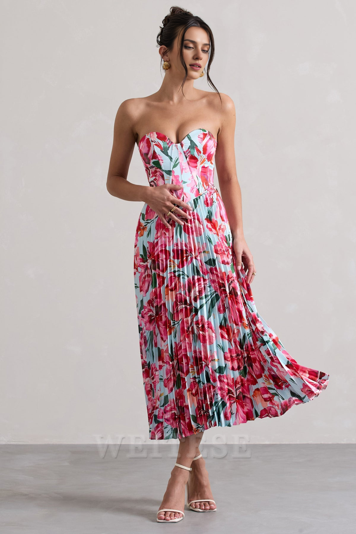 Robe Weitese Crème Imprimé Floral Satin Style Corset Robe Midi Robe de Bal Robe de Demoiselle d'Honneur Col en Coeur A-line Conte de Fées À Lacets 