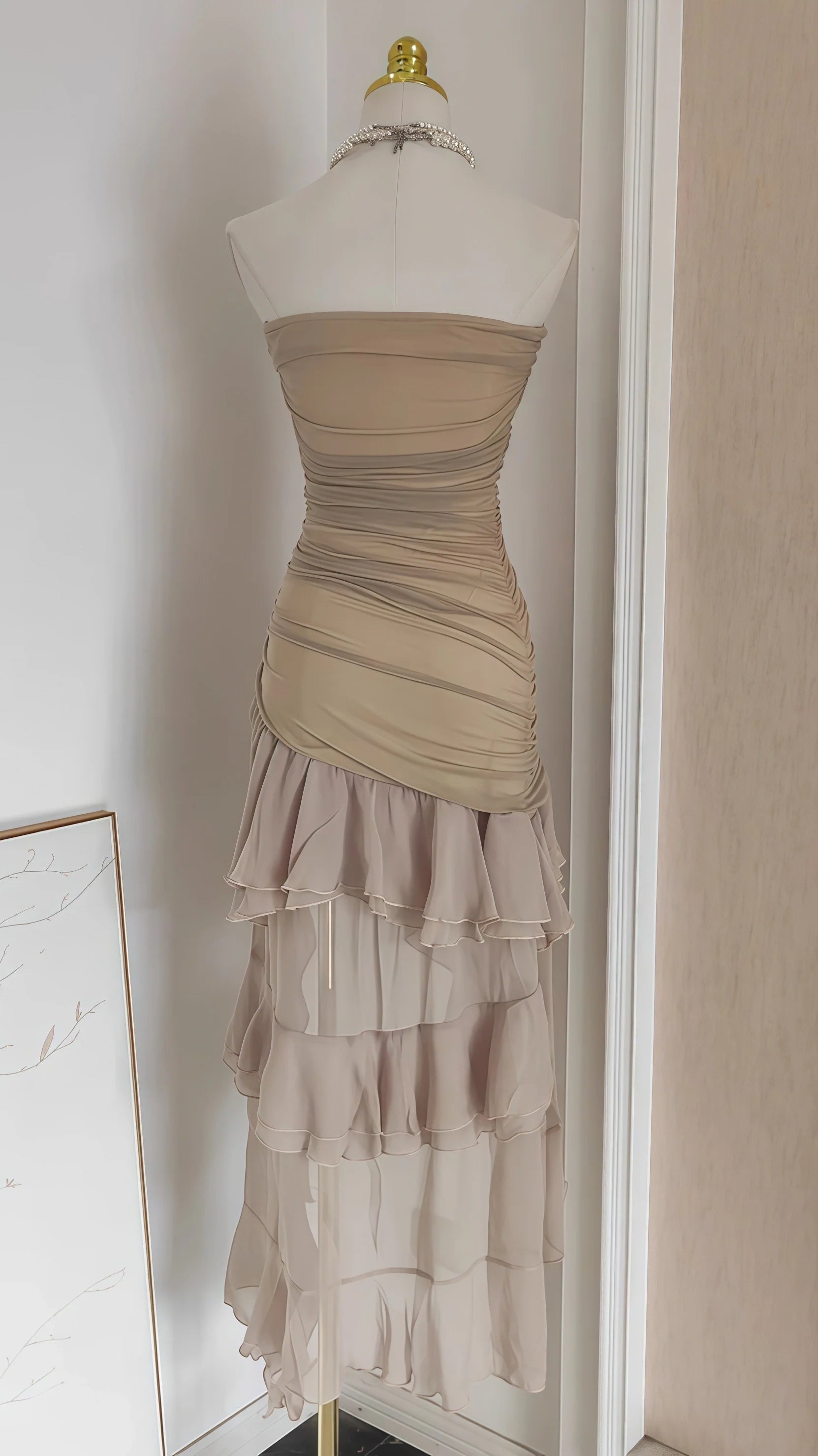 Weitese Dress Nude Strapless Pleated Chiffon Midi Dress Homecoming Dress Hight-Low Hem Party Dresses/No pearls necklace