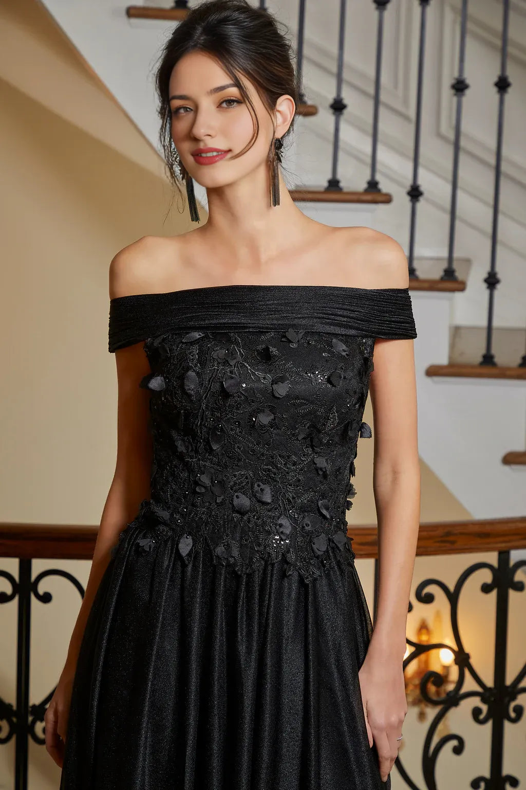 Robe de soirée élégante à épaules dénudées et plis trapèze, robe de bal formelle, sans manches, longueur au sol, cape amovible 