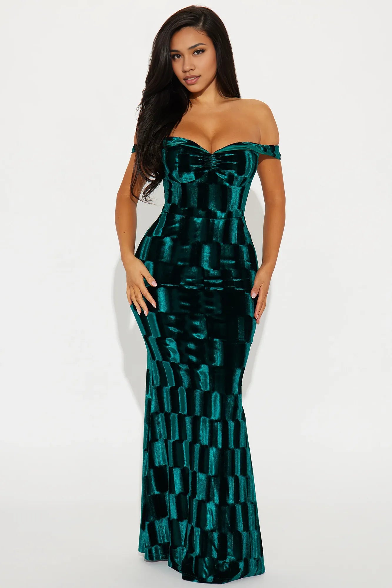 Weitese Dress Off Shoulder Velvet Maxi Dress Hunter Party Dress Sleeveless With Floor Length