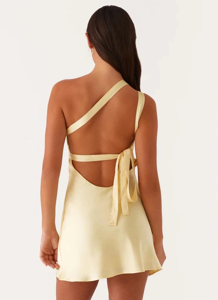 Weitese Dress One Shoulder Sleeveless Sexy Backless Simple Yellow Lace Up Short Homecoming Dress
