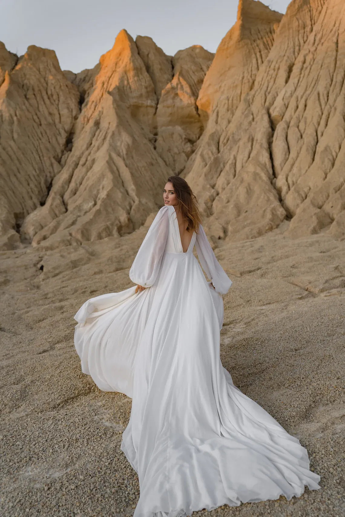 Weitese Dress Romantic Wedding Dress With Long Sleeves Long Train Wedding Dress Chiffon Bridal Gown Off White Color Wedding Dress