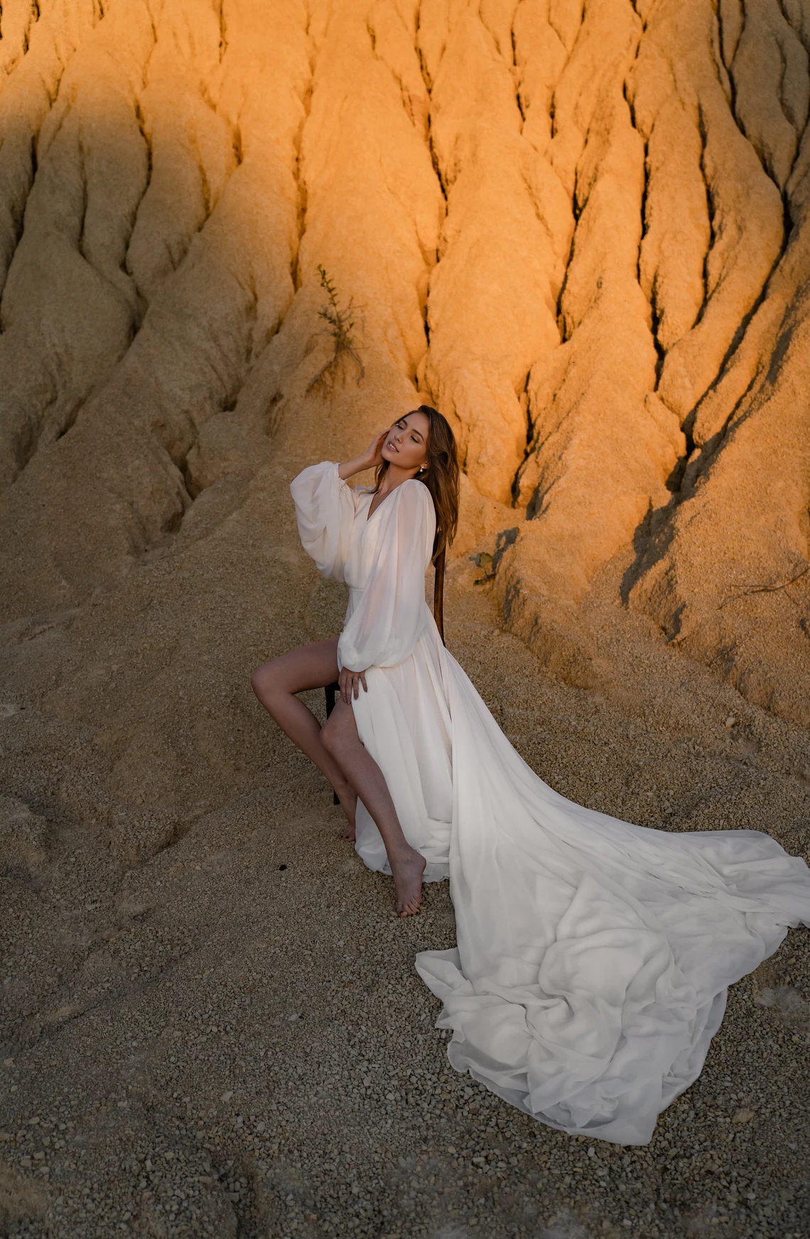 Weitese Dress Romantic Wedding Dress With Long Sleeves Long Train Wedding Dress Chiffon Bridal Gown Off White Color Wedding Dress