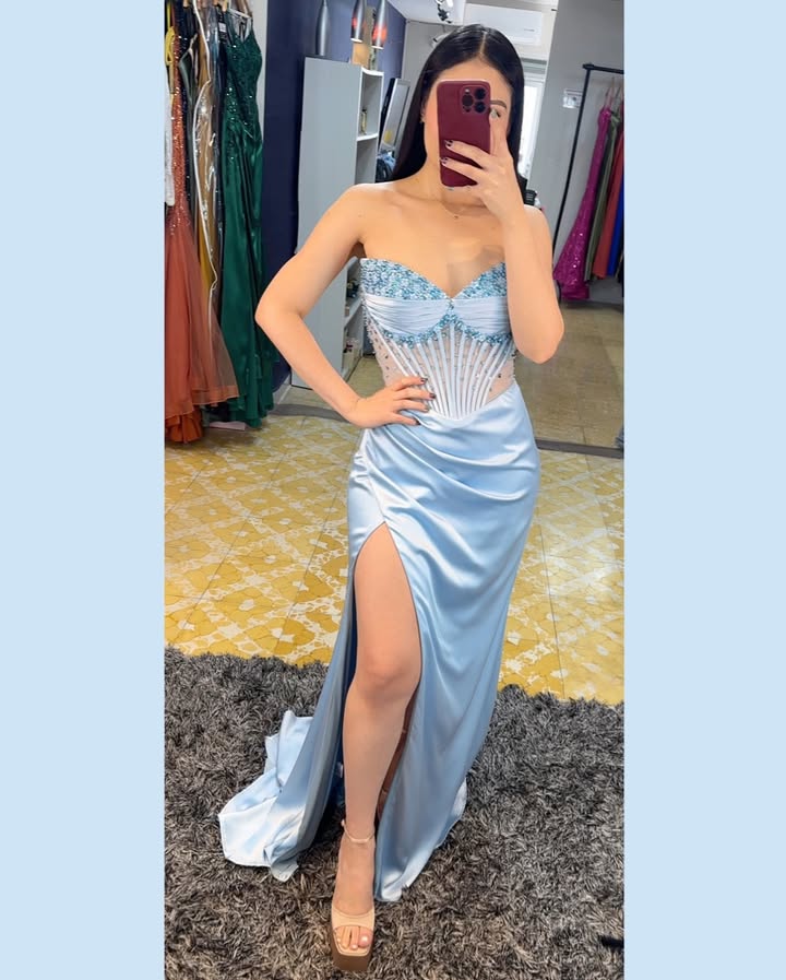 Vestido Weitese sexy sin tirantes, vestido de fiesta, ilusión simple, abertura lateral, corsé con cuentas, vestido de noche de línea A 