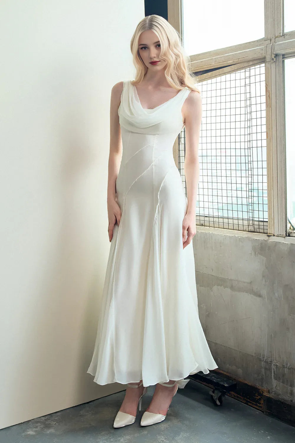 Weitese Dress Sheath Cowl Neck Voile Ankle Length Maxi Dress Sleeveless Simple Solid Color Backless Prom Dress