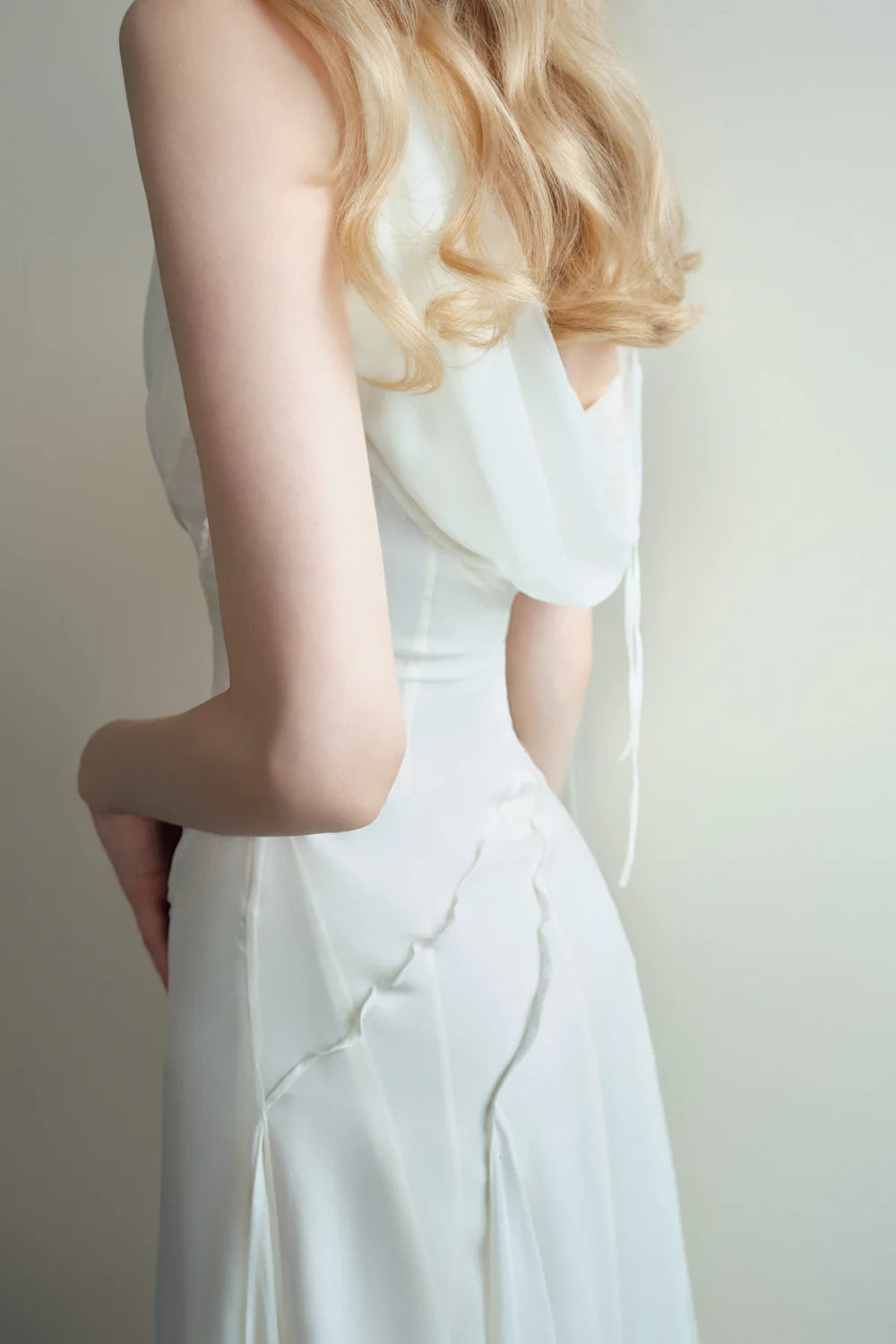 Weitese Dress Sheath Cowl Neck Voile Ankle Length Maxi Dress Sleeveless Simple Solid Color Backless Prom Dress