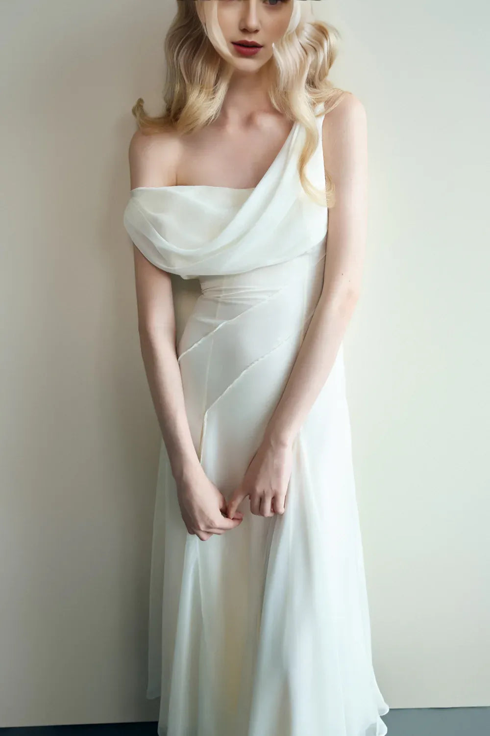 Weitese Dress Sheath Cowl Neck Voile Ankle Length Maxi Dress Sleeveless Simple Solid Color Backless Prom Dress