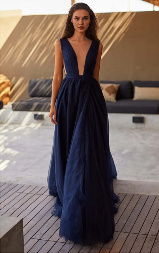 Weitese Dress Simple A Line Plunging Neck Evening Dress with Split Front Prom Dress  Formal Wear Dresses