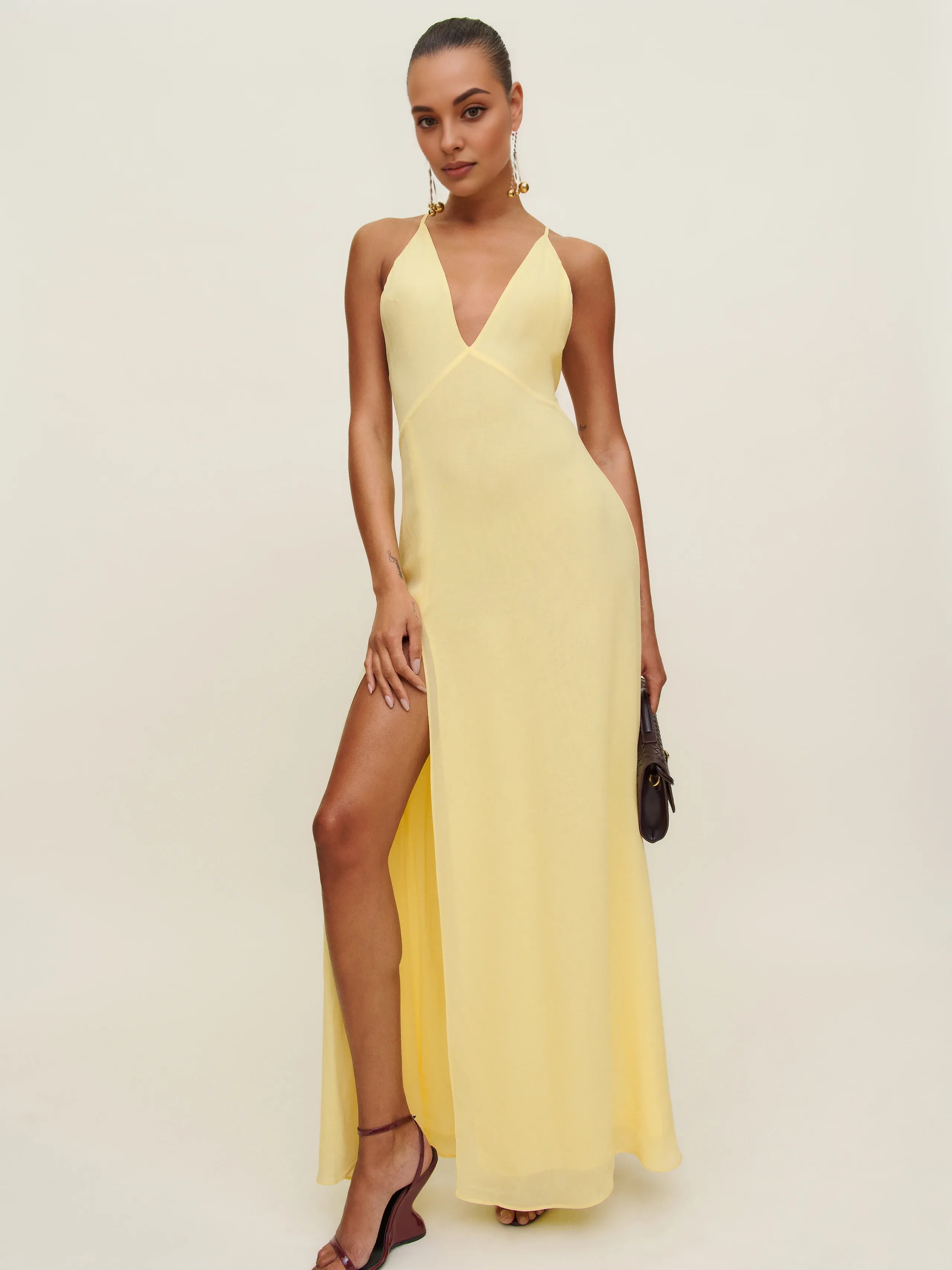 Robe Weitese simple, col en V, sans manches, coupe trapèze, robe de bal, robe longue, dos nu, robe de soirée avec fente 