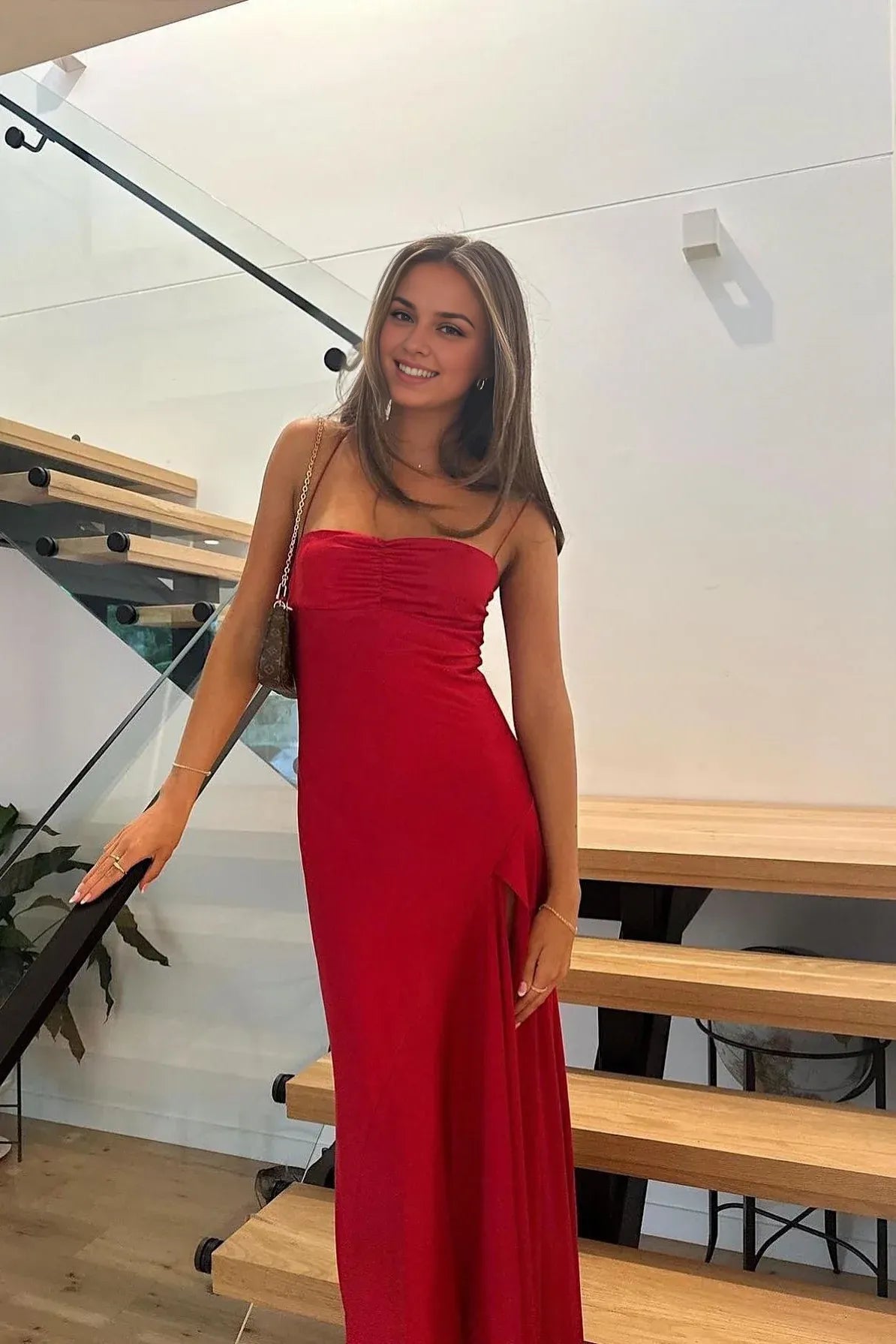 Robe fourreau simple à bretelles spaghetti, robe de bal longue rose avec fente sur le devant 