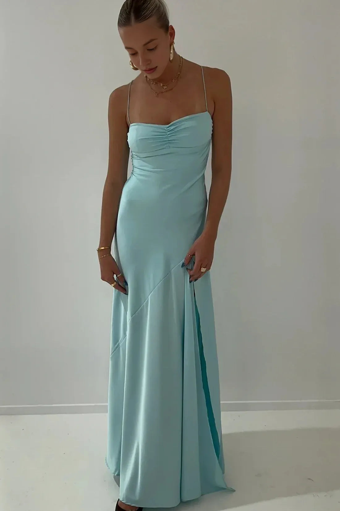 Robe fourreau simple à bretelles spaghetti, robe de bal longue rose avec fente sur le devant 