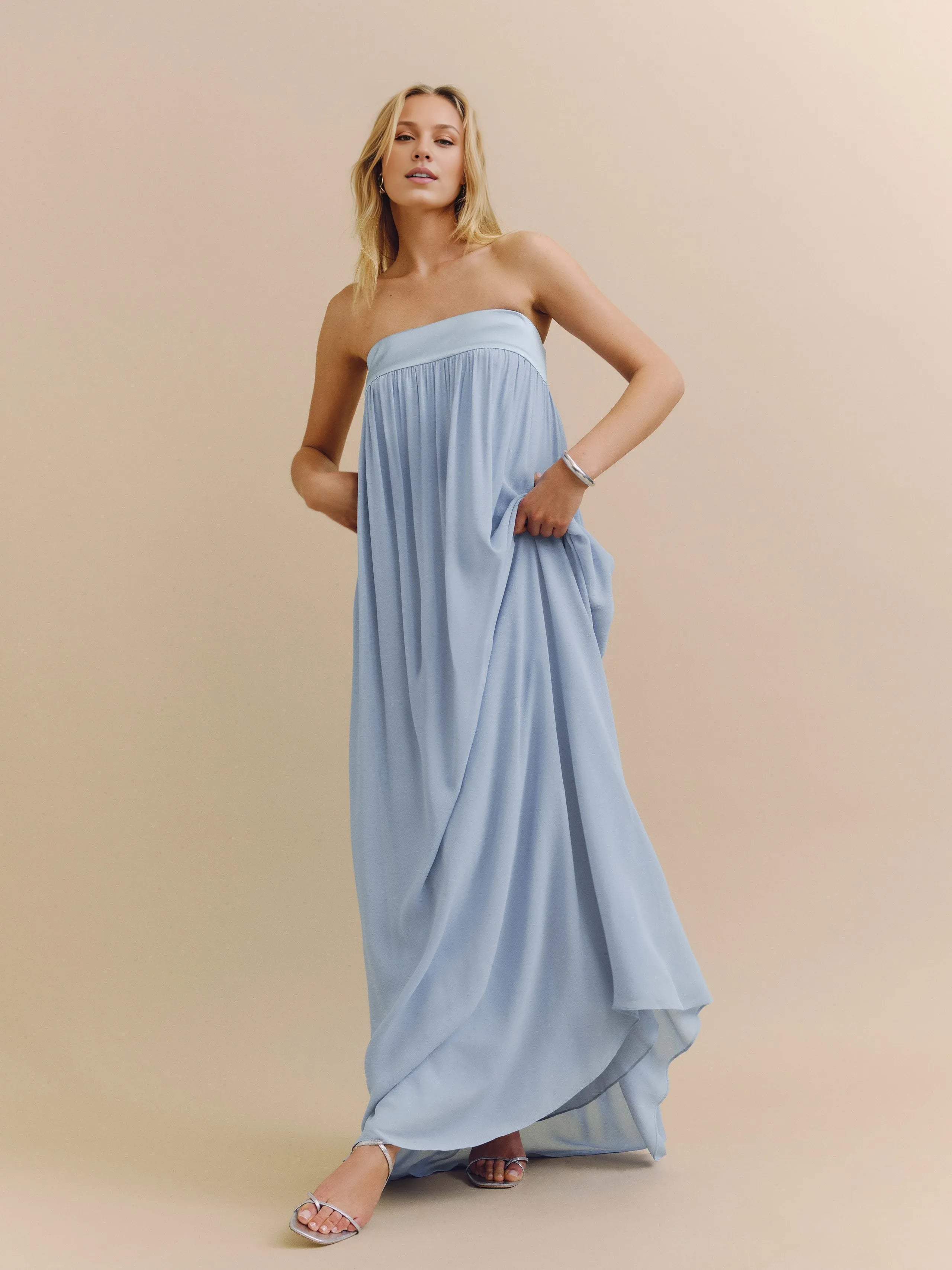 Robe Weitese simple, sans bretelles, sans manches, coupe trapèze, robe de bal, robe longue, robe de soirée plissée, dos nu 