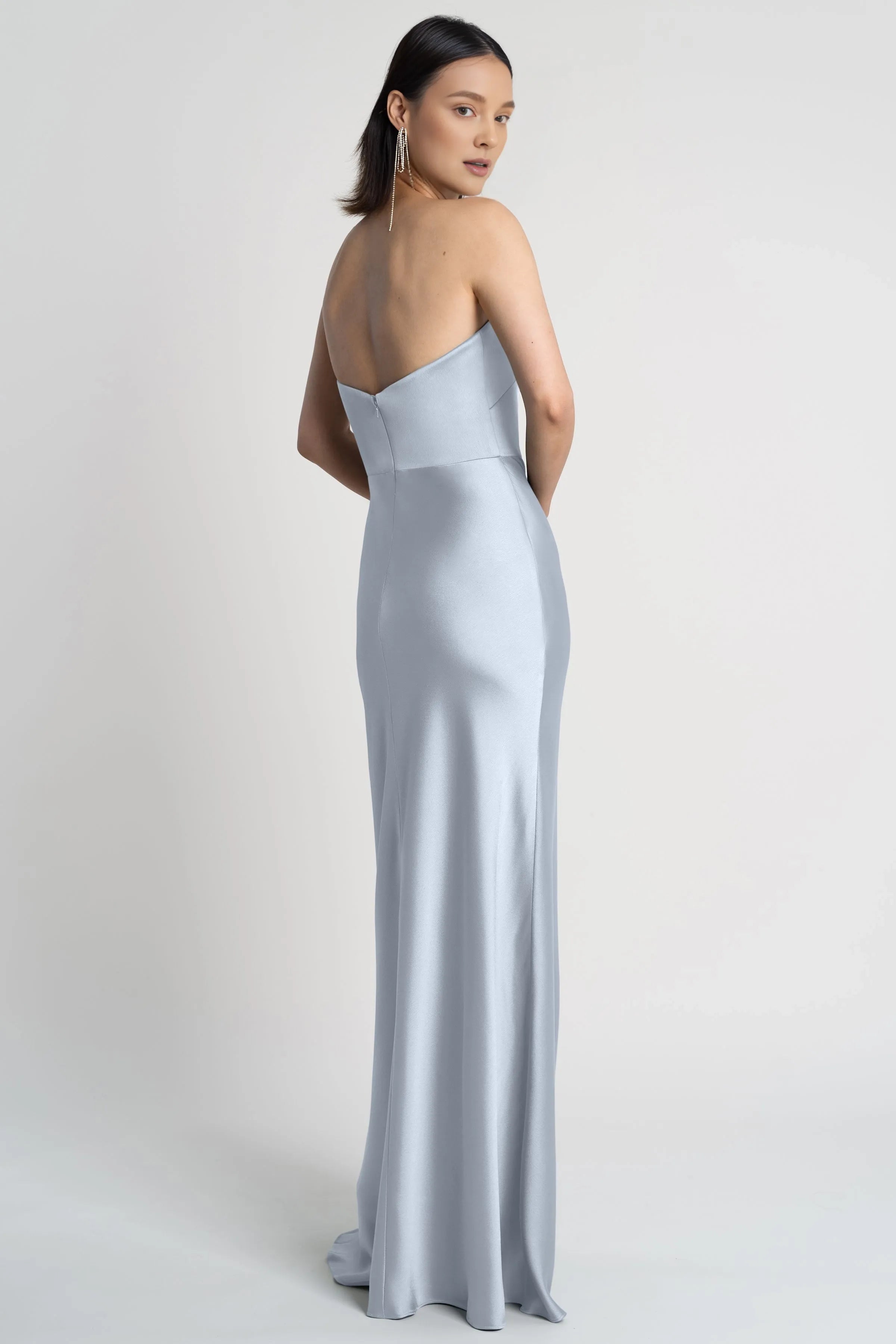 Weitese Dress Simple Strapless Sleeveless Open Back Satin Evening Dress Bridesmaid Dress Floor-Length Sheath Solid Color Prom Dress