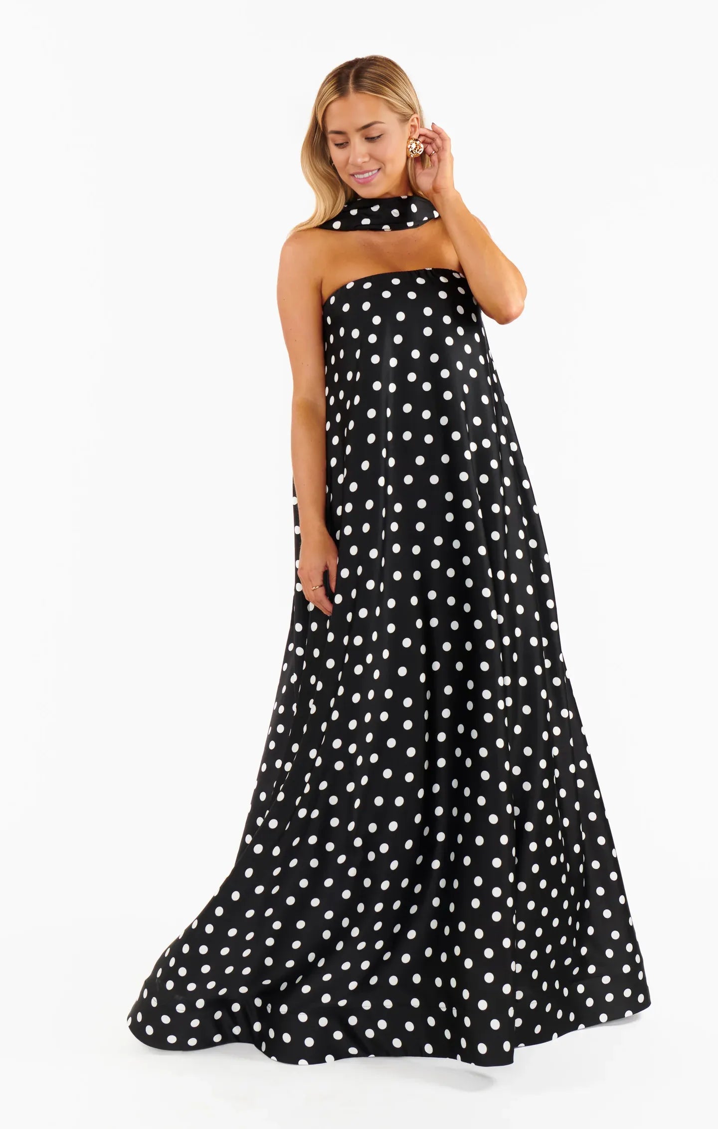Weitese Dress Strapless Off the Shoulder Black Sleeveless Maxi Dress A-Line Polka Dots Backless Fashion Prom Dress