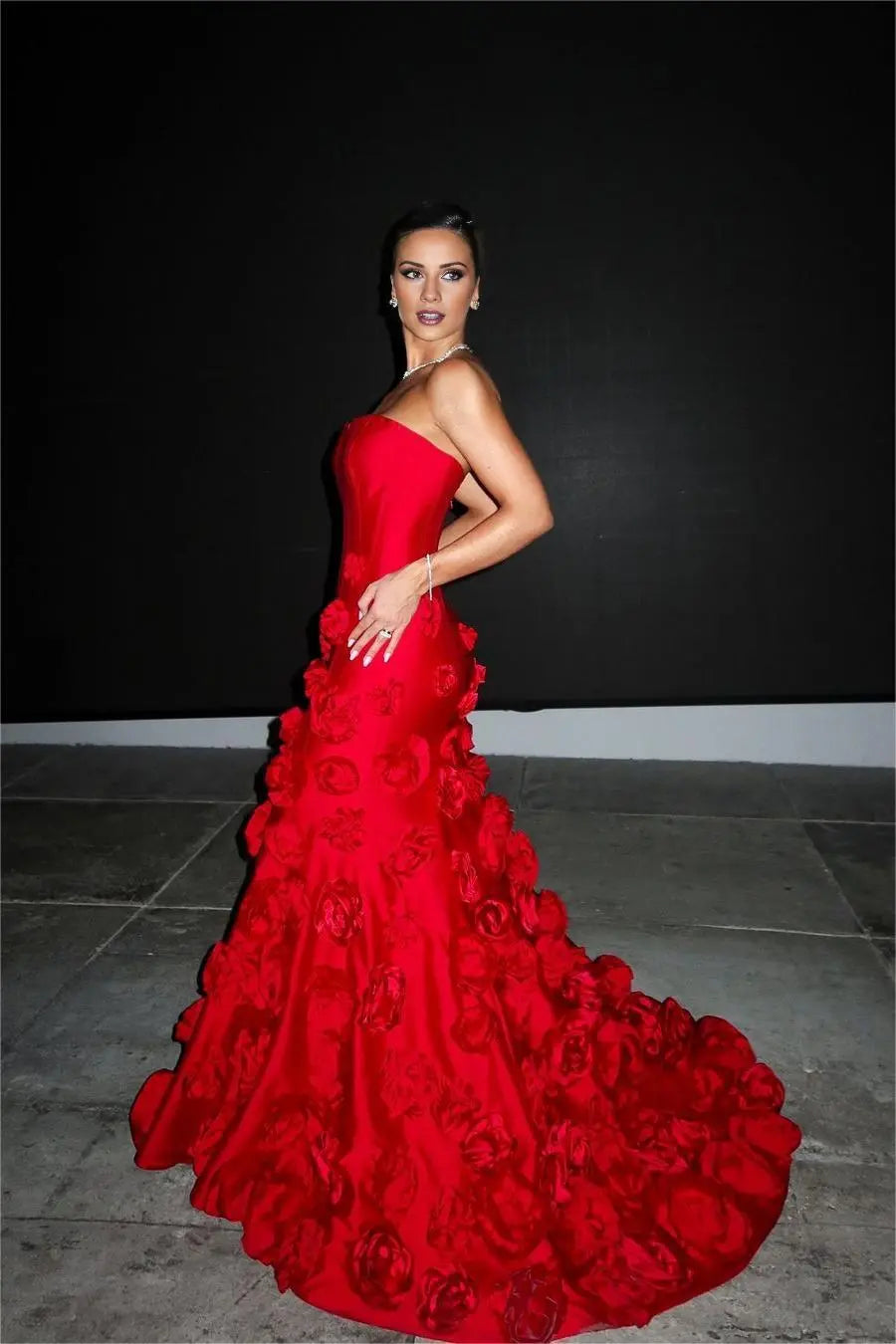 Weitese Dress Stunning Red Satin Sleeveless Strapless Maxi Dress Mermaid Prom Dress Wth Flower