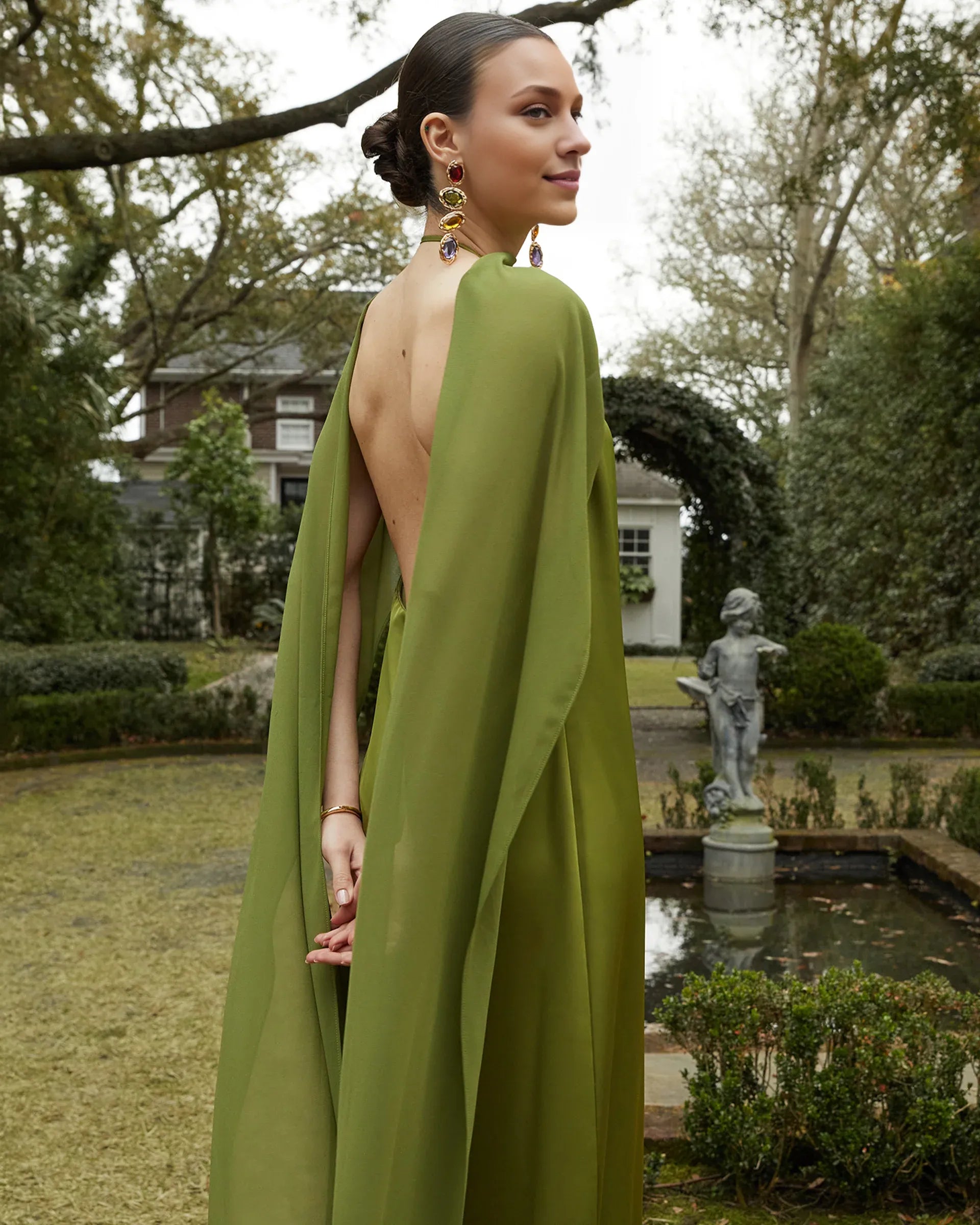 Weitese Dress Stunning Straight Tube Cold Shoulder Evening Dress Sleeveless Low Open Back Solid Color Scarf Prom Dress