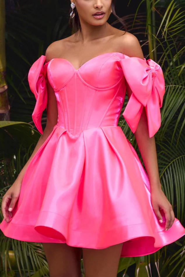 Weitese Dress Sweetheart Off-the-Shoulder Cocktail Dress Sleeveless Solid Color A-Line Princess Short Homecoming Dress
