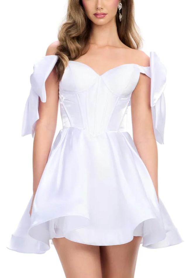 Weitese Dress Sweetheart Off-the-Shoulder Cocktail Dress Sleeveless Solid Color A-Line Princess Short Homecoming Dress