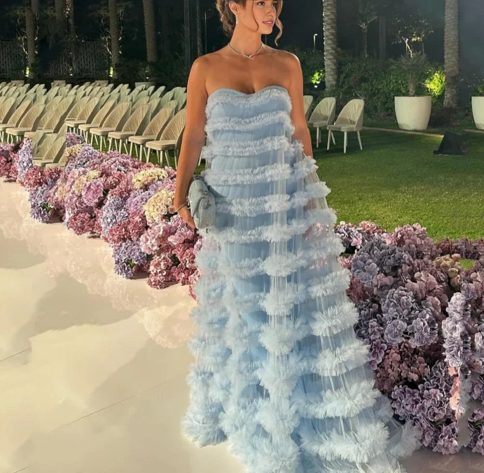 Vestido Weitese de tul con bordes rizados, multicapa, sin tirantes, azul, elegante, con hombros descubiertos y largo hasta el suelo. 