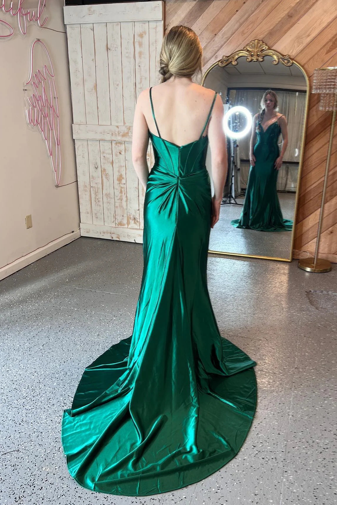 Weitese Dress V-neck Emerald Green Mermaid Long Dress with Slit Prom Dress