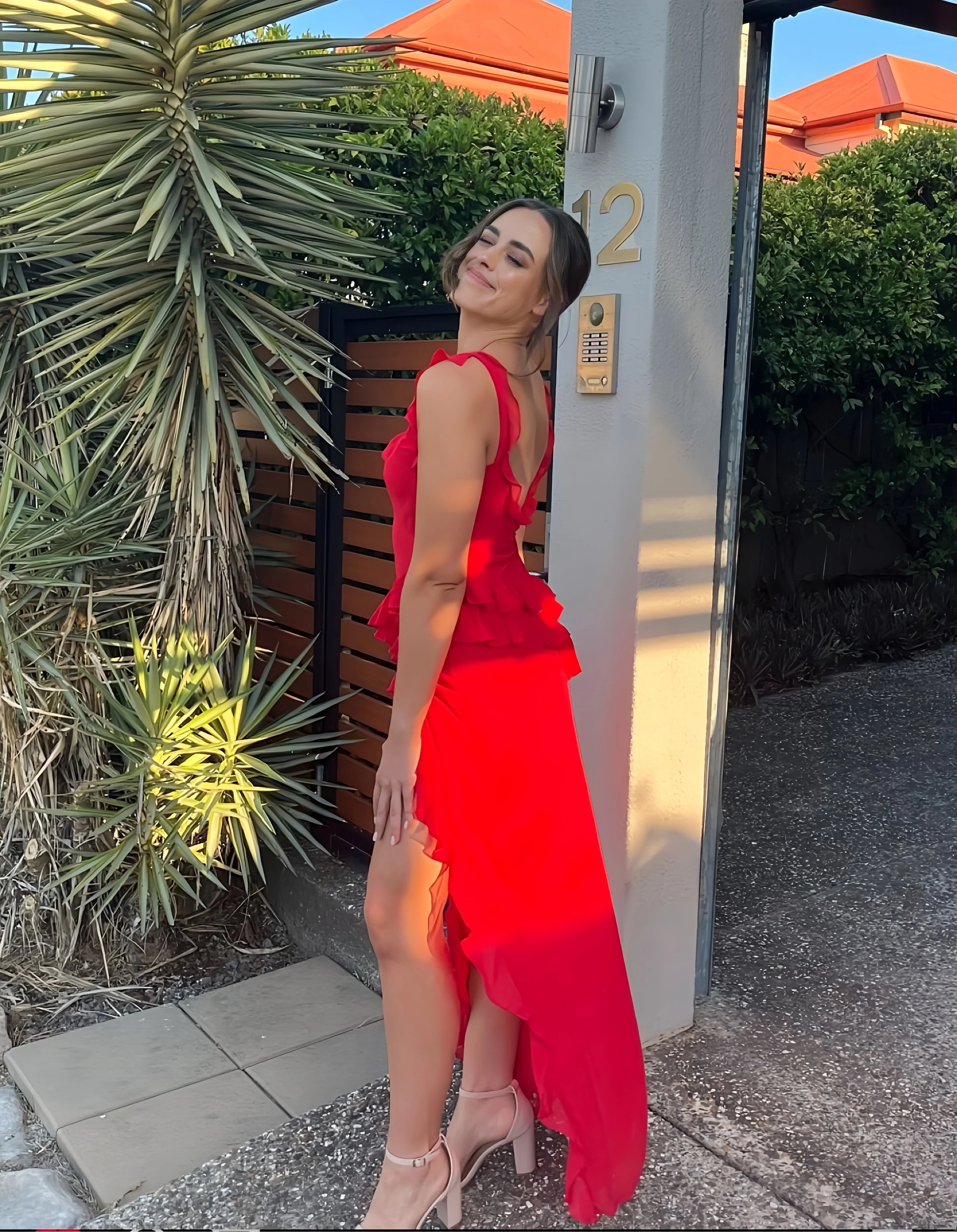 Weitese Dress Women's Sexy Sleeveless High Slit Bodycon Maxi Dress Summer Backless Irregular Ruffle Tassel Party Club Dress