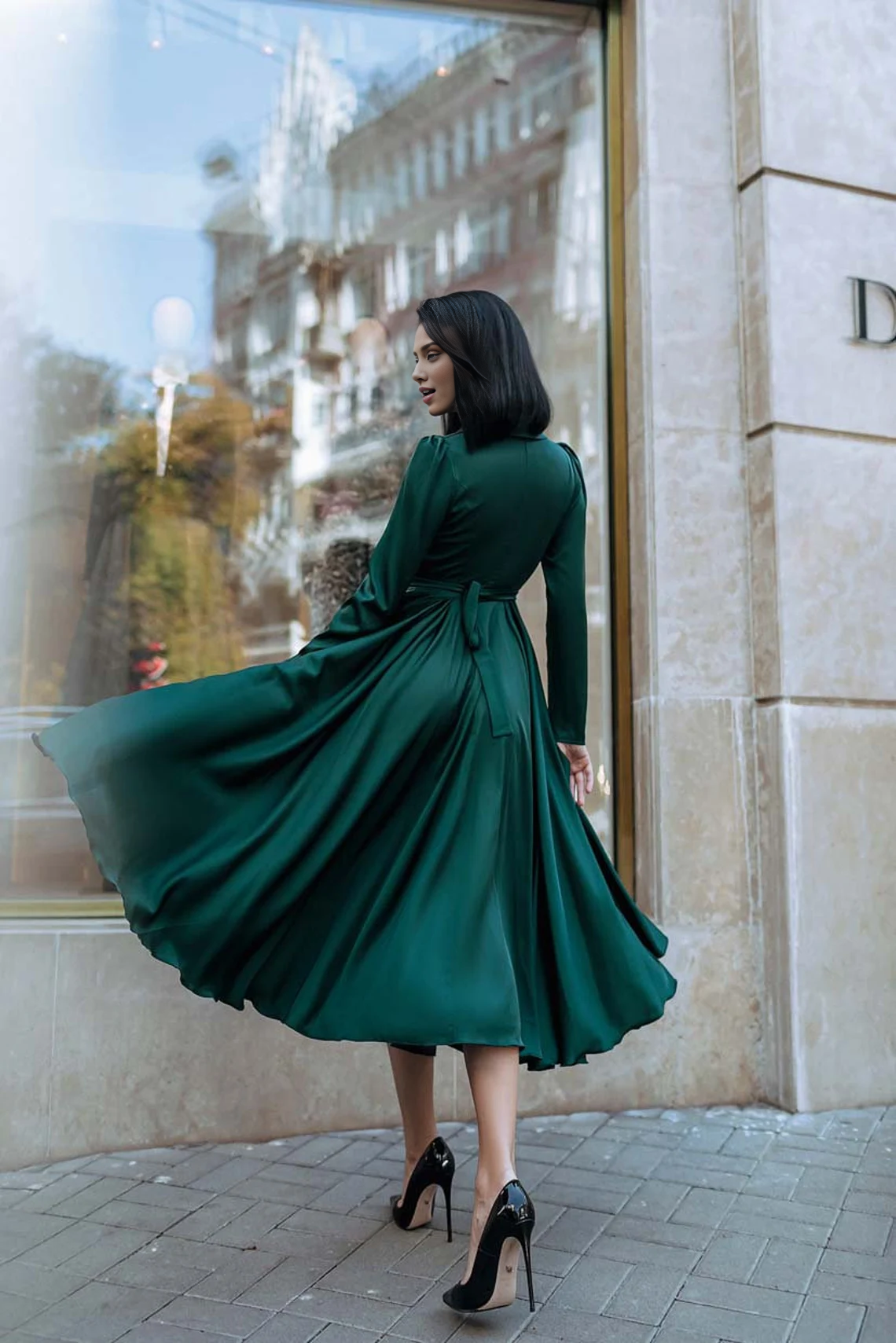 Robe de bal élégante à col en V et manches longues, longueur thé, vert émeraude, robe de soirée trapèze 