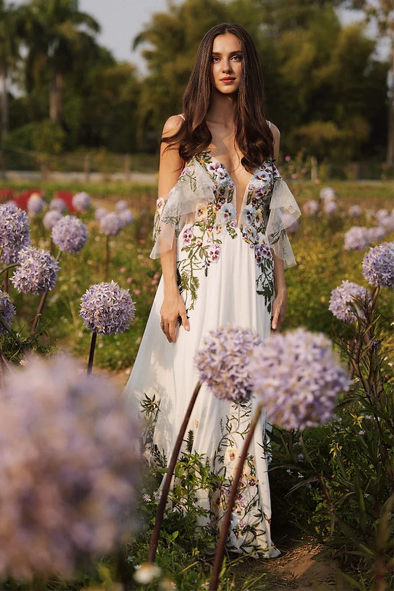 Weitese Prom Dress In Store Elegant Floral Lace Applique A-line Wedding Dress With Long Train Dress For Wedding