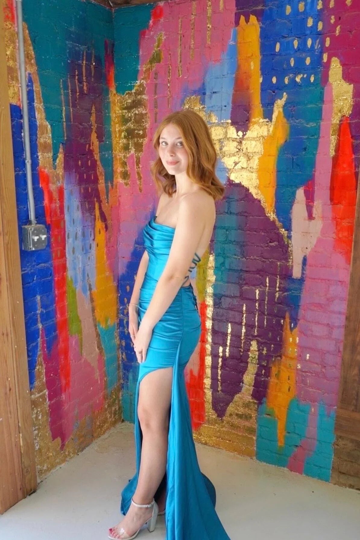 Robe de bal sirène en satin bleu sarcelle, dos nu, bustier et froncée, avec fente au sol, longueur au sol, robes de bal, magasins 