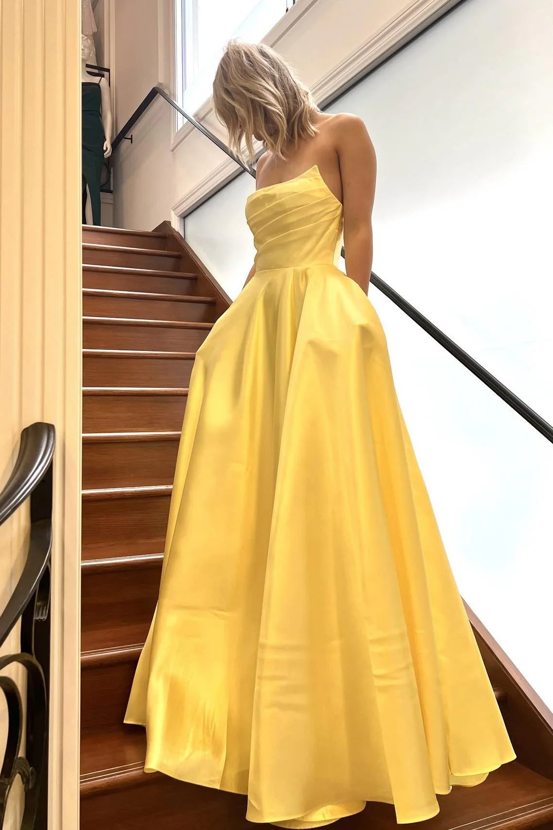 Weitese Strapless Sage Green Satin A-line Long Formal Gown Off-the-Shoulder Floor Length Prom Dress Prom Dresses Stores