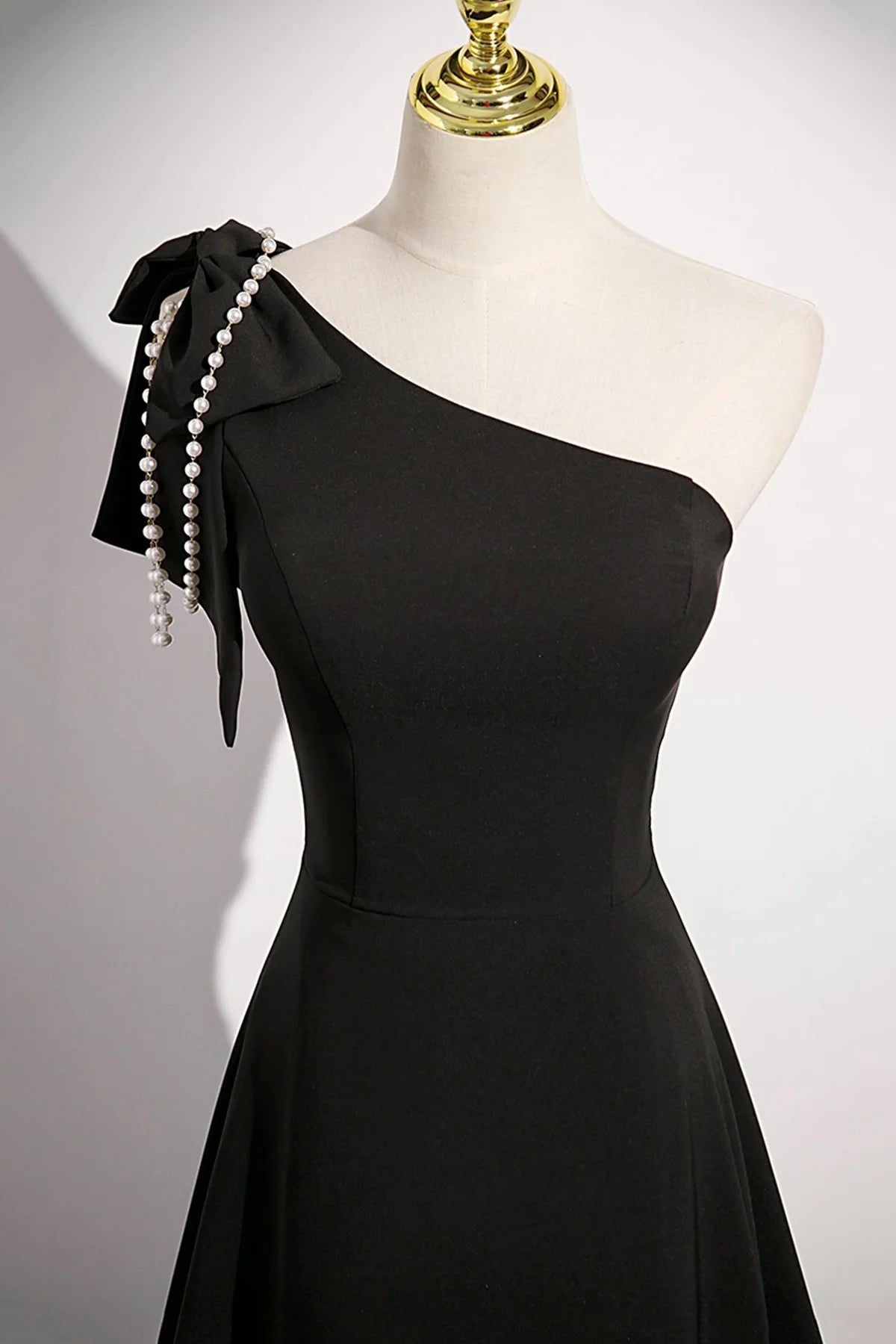 Robe Weitese noire longue, coupe trapèze, robe de soirée simple à une épaule, robe de bal longue au sol