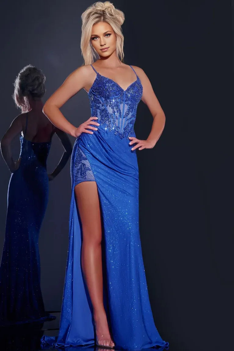 Vestido Weitese azul bordado con tirantes finos, escote en V pronunciado, corpiño transparente adornado con lentejuelas y un llamativo vestido de fiesta con abertura alta. 